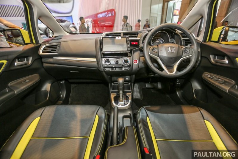 Honda Jazz RS CVT ban dac biet gia 420 trieu dong-Hinh-10